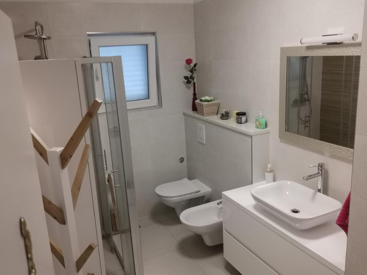 Petra Apartment Спліт Екстер'єр фото